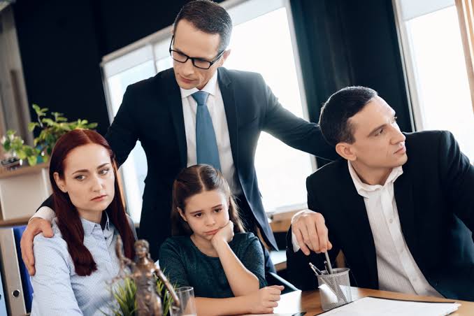How Can Barker Mediation Help Us Reach a Child-Focused Agreement About School Wokingham?
